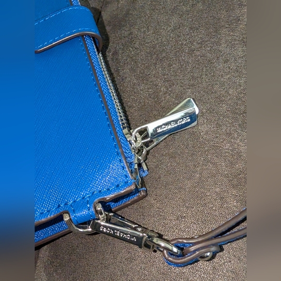 Michael Kors Jet Set Travel Leather Double Zip Wristlet Leather Wallet - Picture 3 of 7